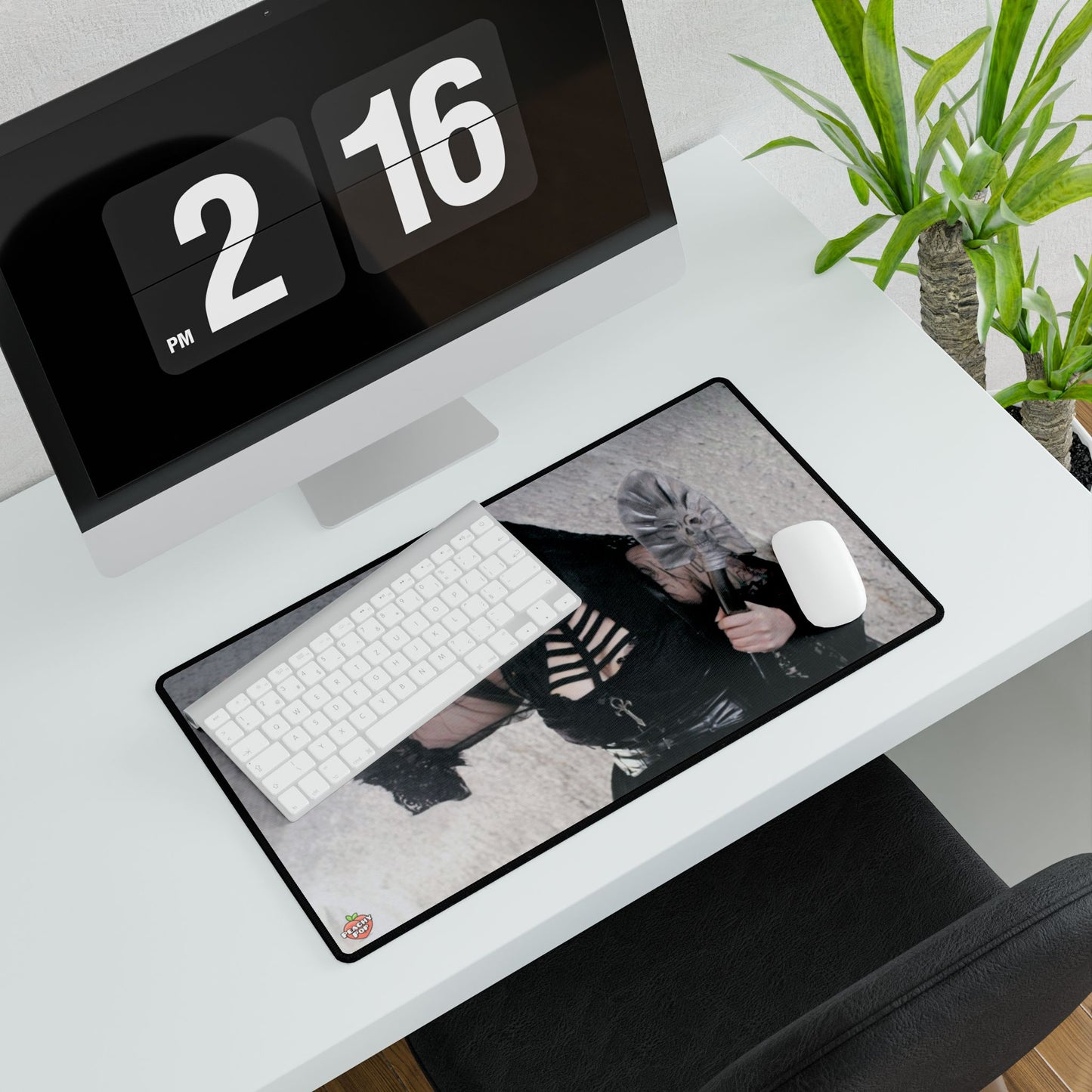 "Peachy Pop Gisah Cosplay" 24 x 14 MTG Playmat